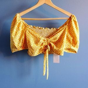 Resa yellow crop top, size extra small